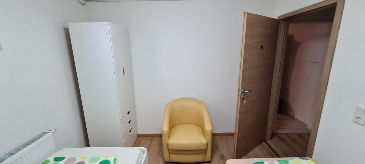 Workers Heaven Monteur - Arbeiter Zimmer Lörrach Esterno foto