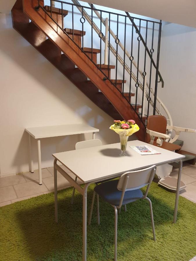 Workers Heaven Monteur - Arbeiter Zimmer Lörrach Esterno foto